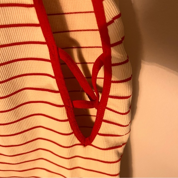 Red and Creamy White Strappy Tank - Picture 7 of 7